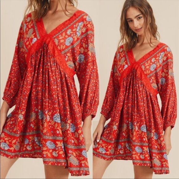 ✨
Cherry Red Floral BOHO Deep V Neck Tassel Tie Low Back Tunic Mini Dress✨ - Picture 6 of 10
